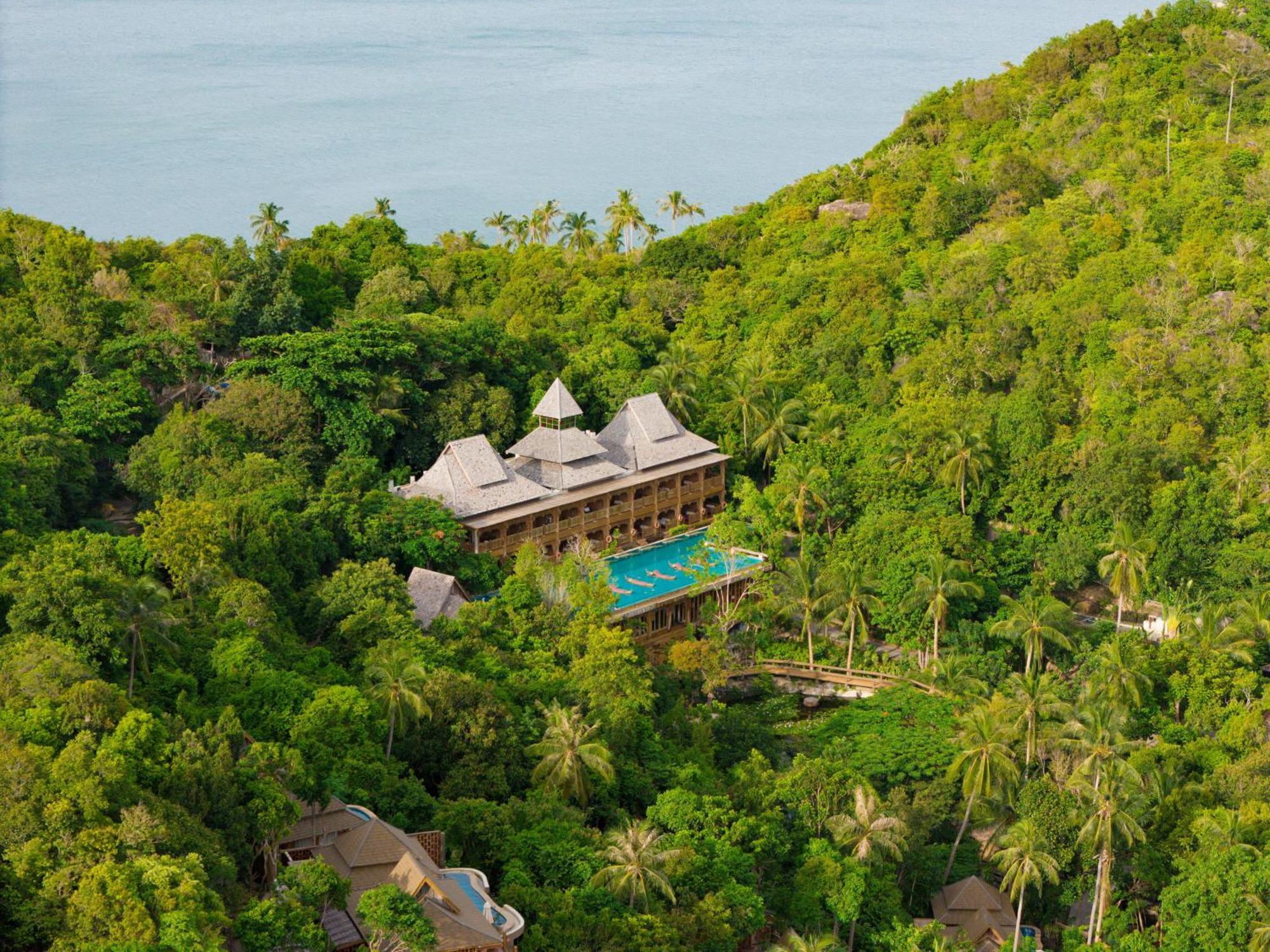 Santhiya Koh Phangan Resort And Spa 외부 사진 Aerial view of the resort