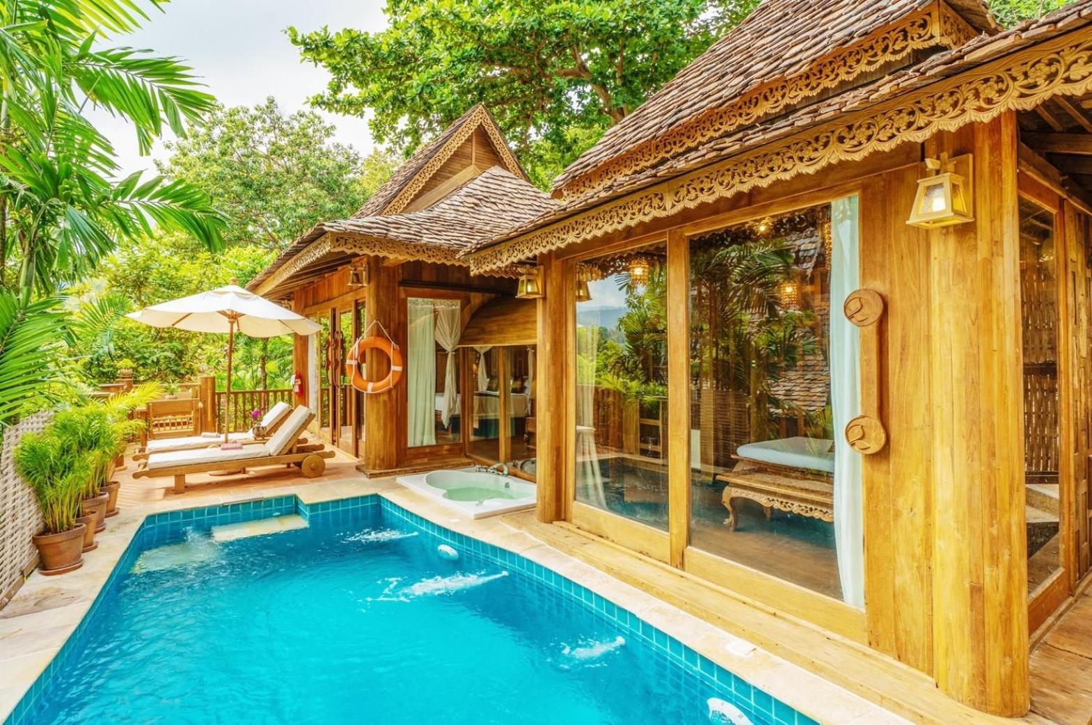 Santhiya Koh Phangan Resort And Spa 외부 사진 A pool villa at the resort