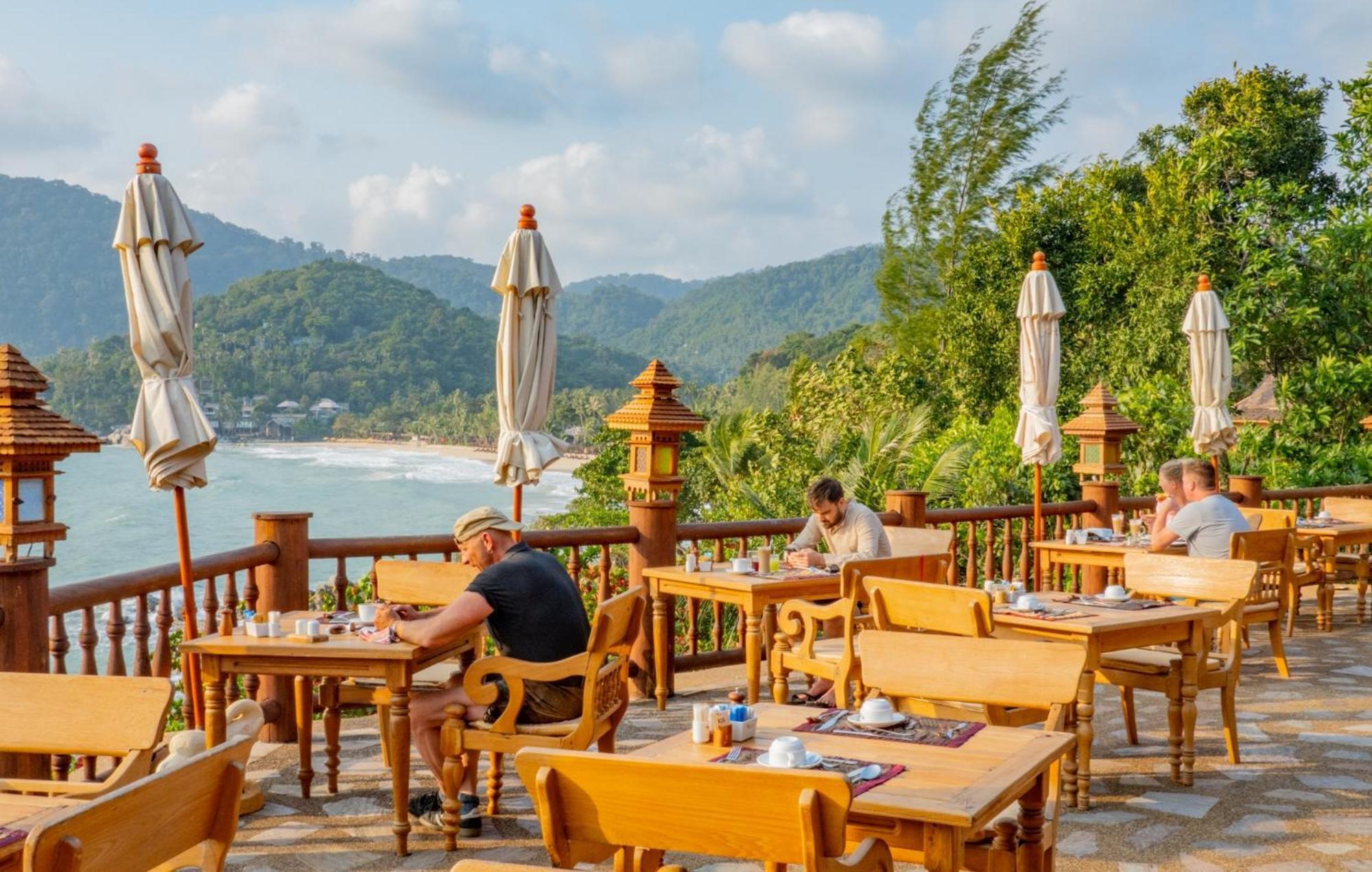 Santhiya Koh Phangan Resort And Spa 외부 사진 A restaurant in Phuket, Thailand
